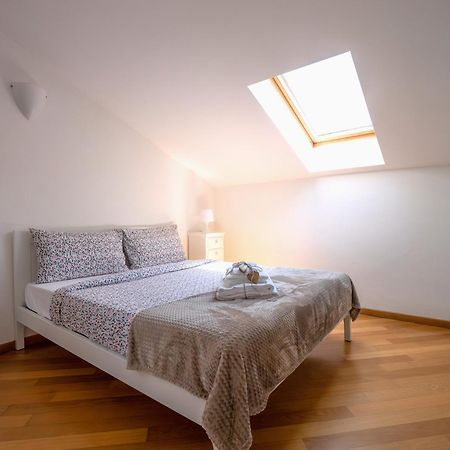 Appartamento Mimosa "A Casa Felice" Пиетра Лигуре Екстериор снимка